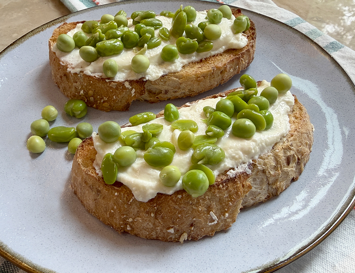 Fava bean toast
